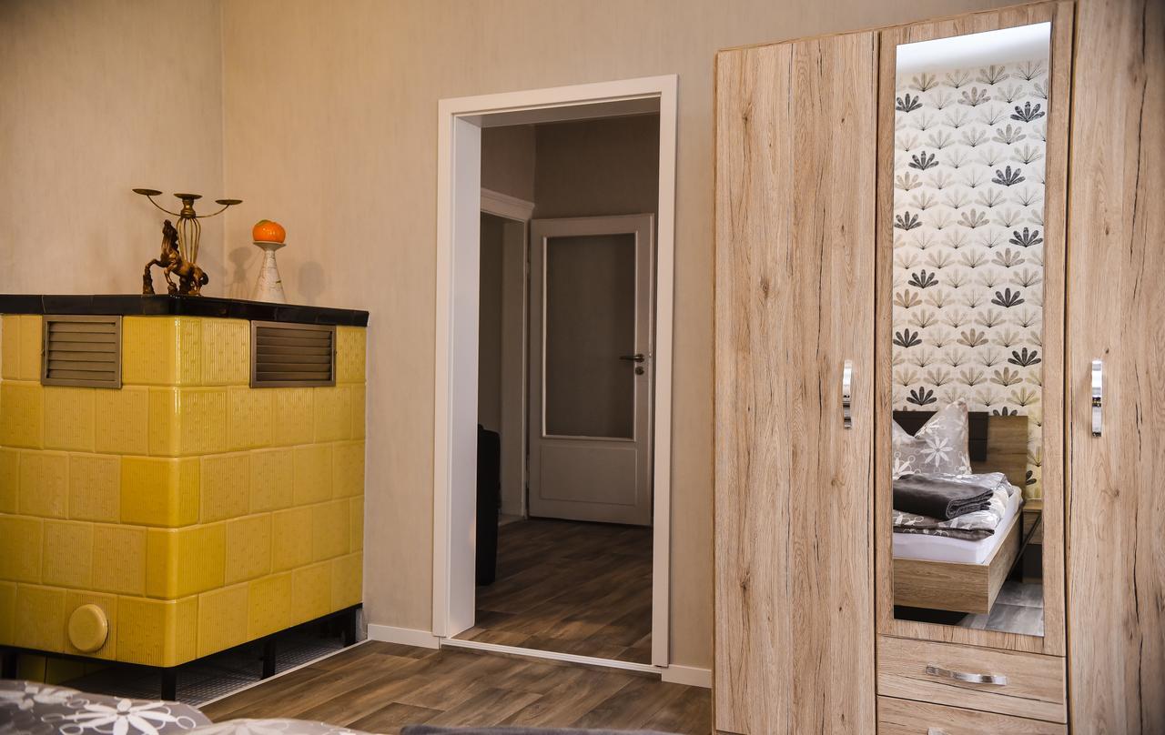 Ferienwohnung Schwarz & Weiss Eisenach Ngoại thất bức ảnh
